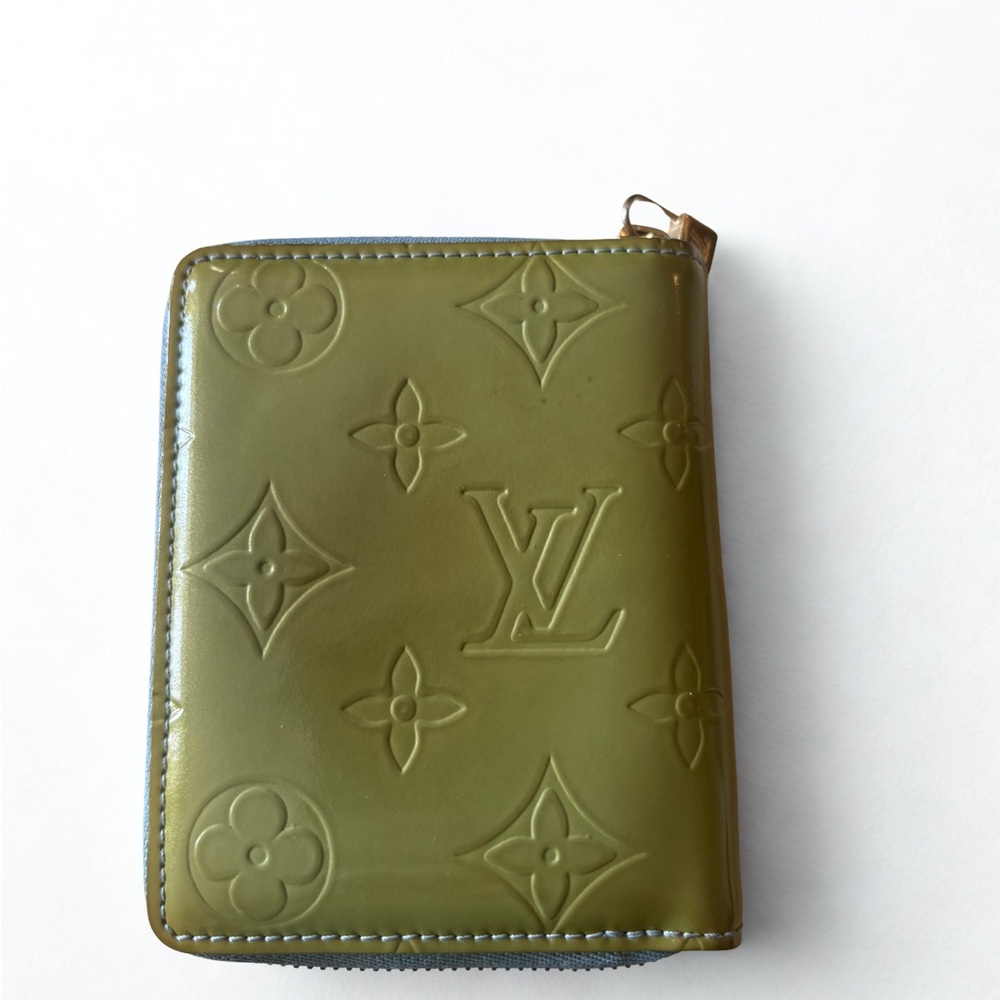 Louis Vuitton Green Blue Vernis Zip Coin Purse w/ Box & Card - Picture 1 of 8